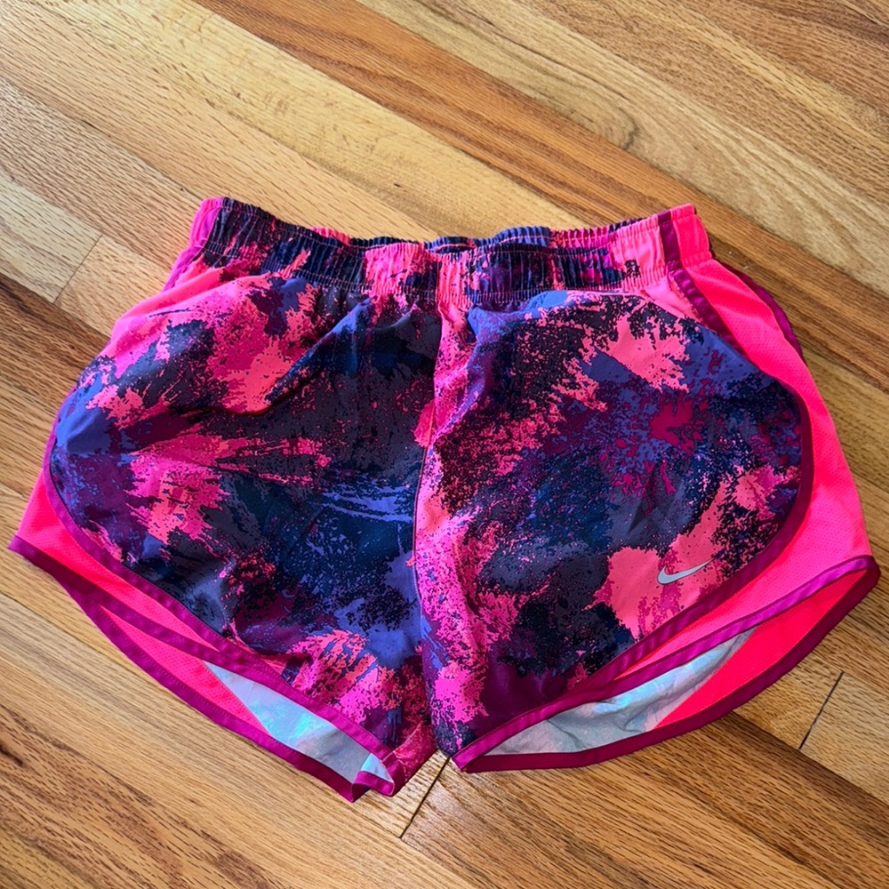 Nike Women's Pink and Purple Athletic Shorts